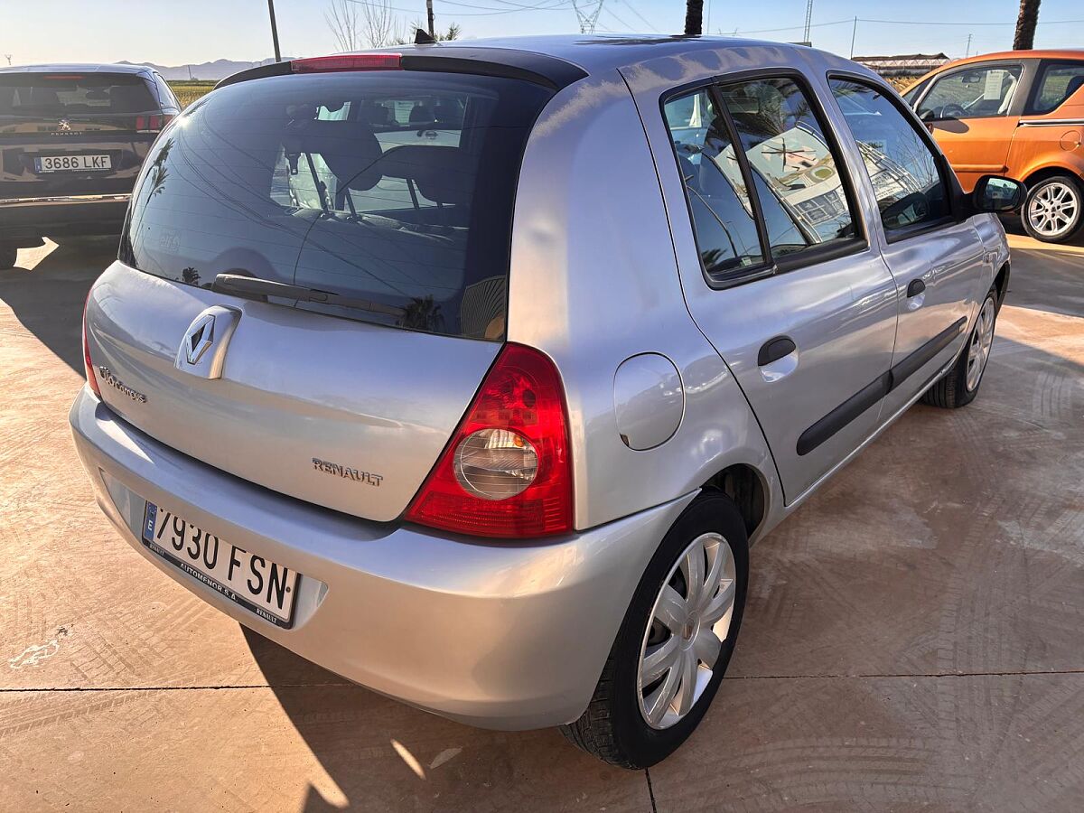 RENAULT CLIO EXPRESSION 1.5 DCI SPANISH LHD IN SPAIN 115000 MILES SUPERB 2007